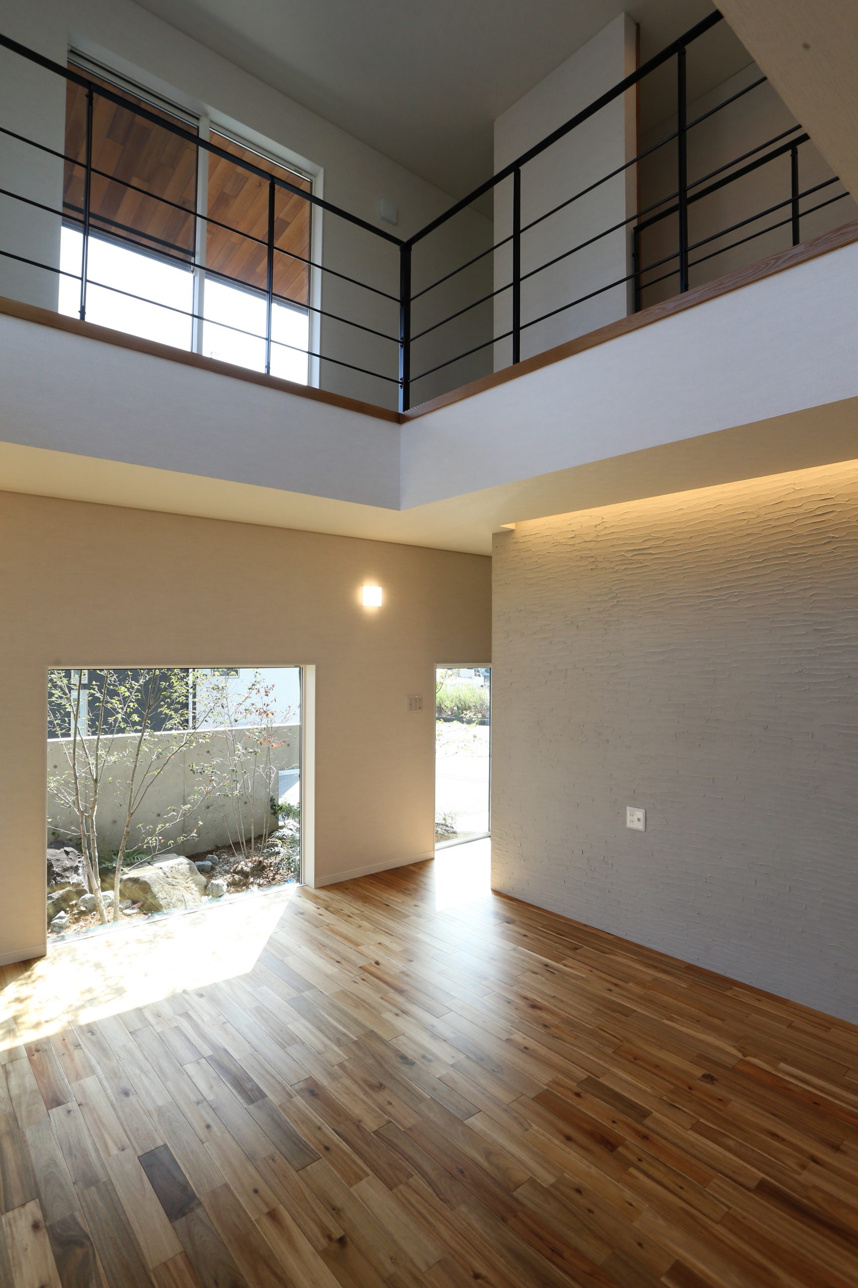 風と光が宿る家のLiving Room