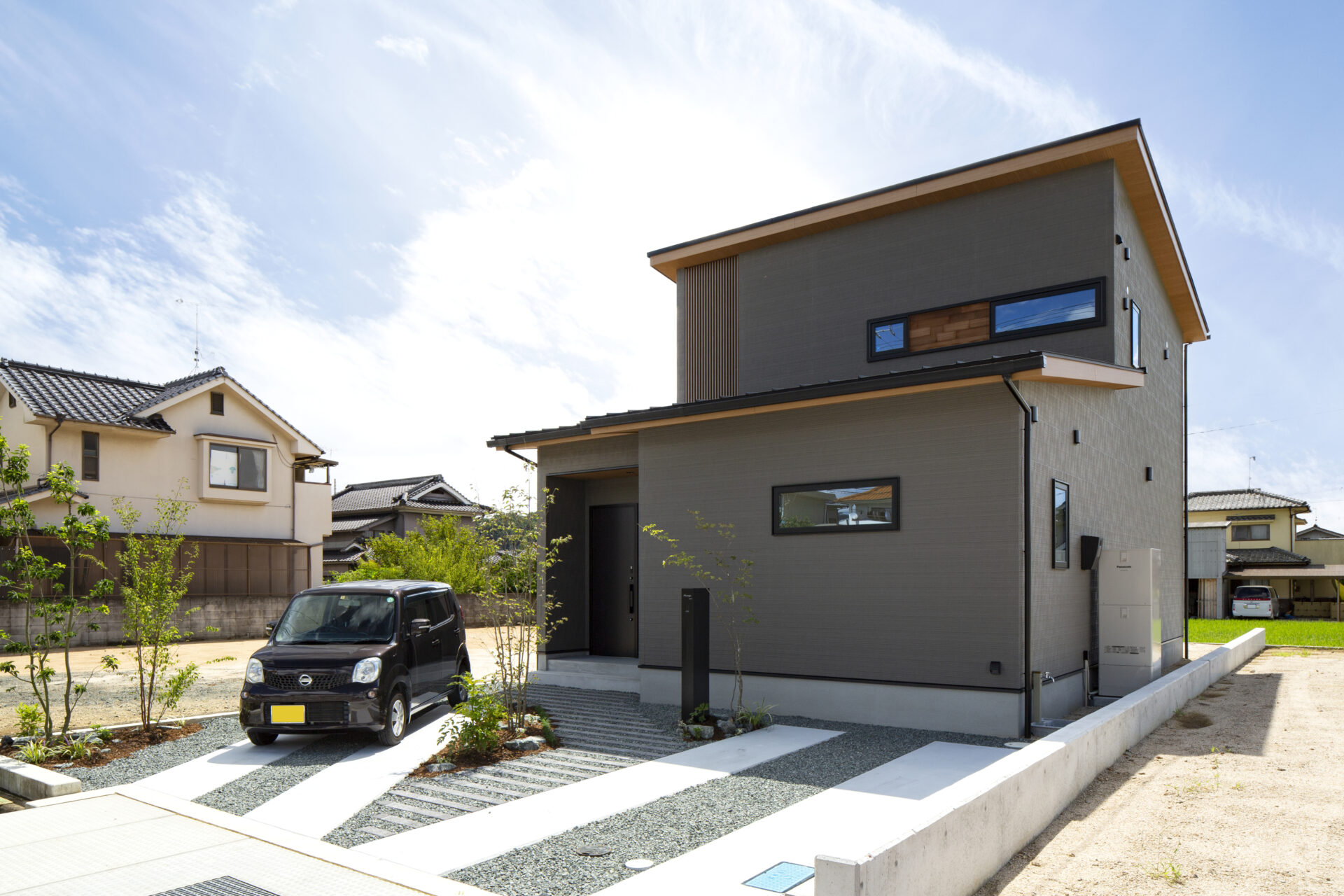 広がりと落ち着きのある家のEntrance