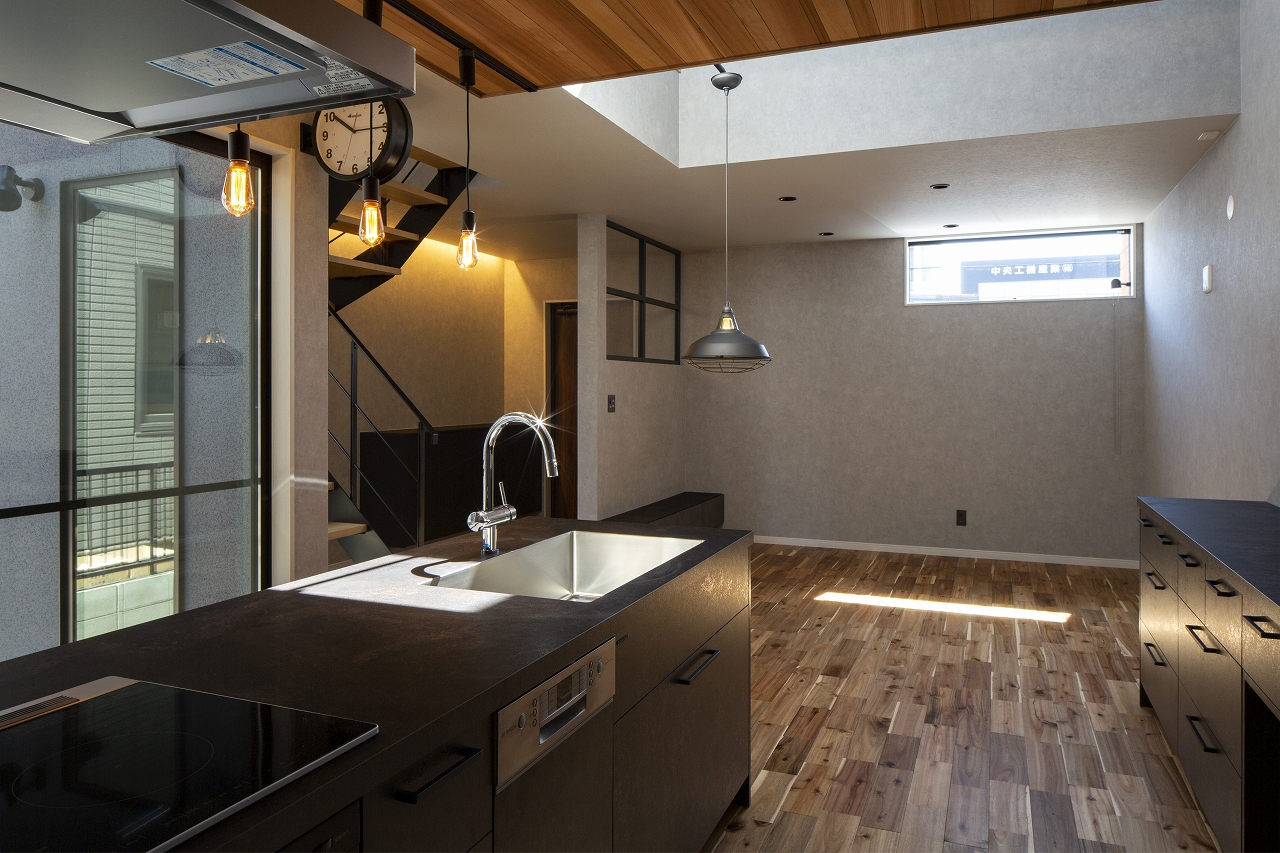 こだわり抜いたハンサムハウスのDining Kitchen