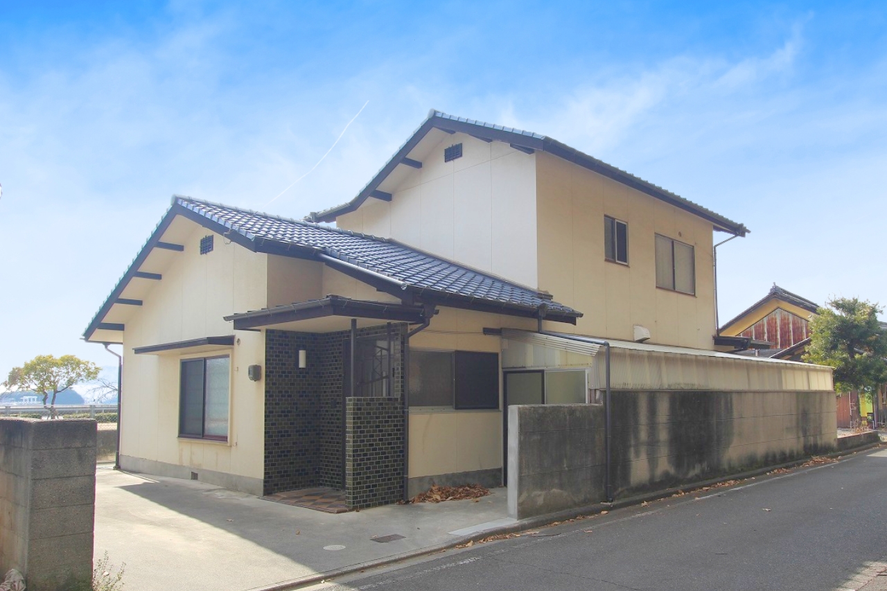 沼隈町能登原｜中古住宅 写真