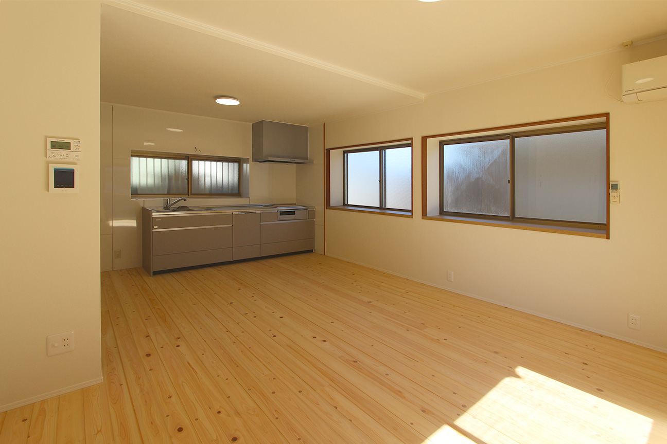 神辺町十三軒屋｜中古住宅 写真