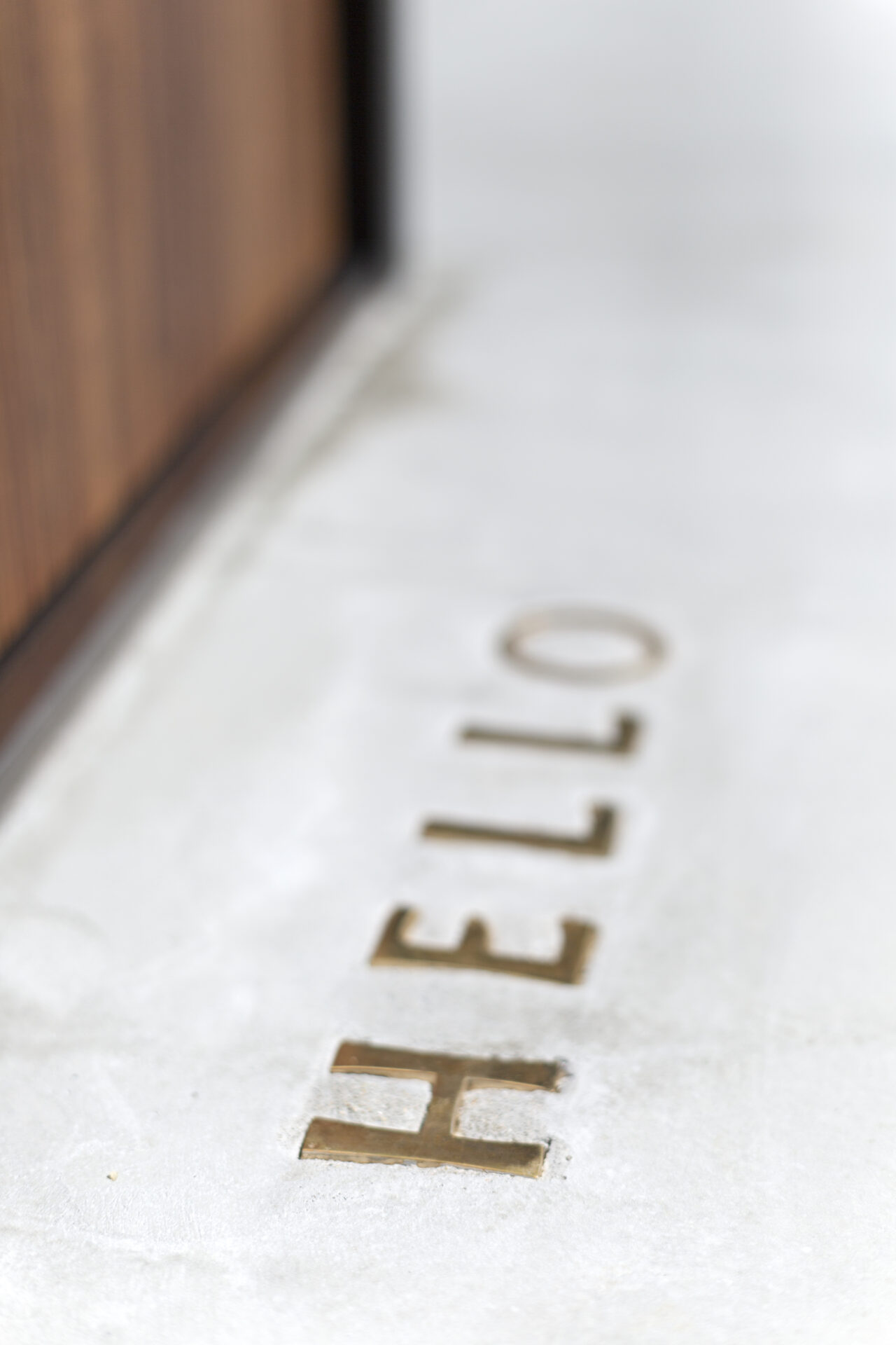 福山市の注文住宅｜今井住建の施工事例ギャラリー「HELLOの文字でお客様を出迎えます」