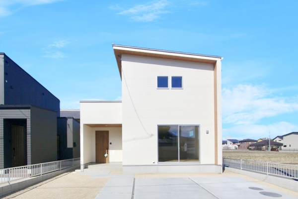 万能倉石神建売873-8  1号A