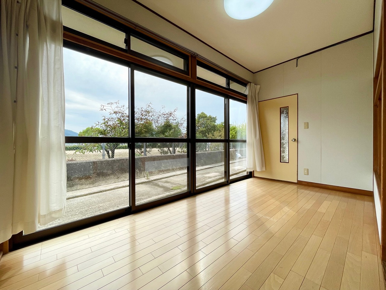 沼隈町能登原｜中古住宅 写真